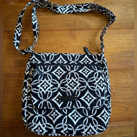Vera Bradley Handbags - vera bradley bag